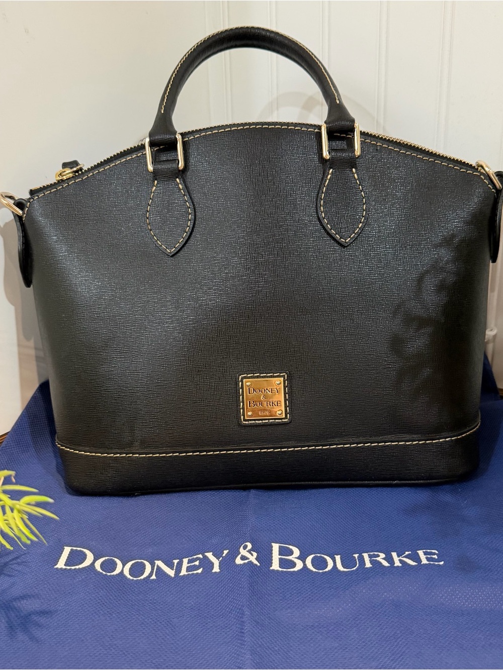 Dooney & Bourke Black Leather Darcy Satchel Bag - Like New